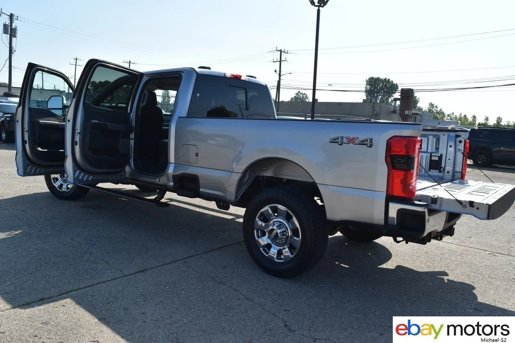 2024 Ford Super Duty 5th Gen - Image 18 of 21