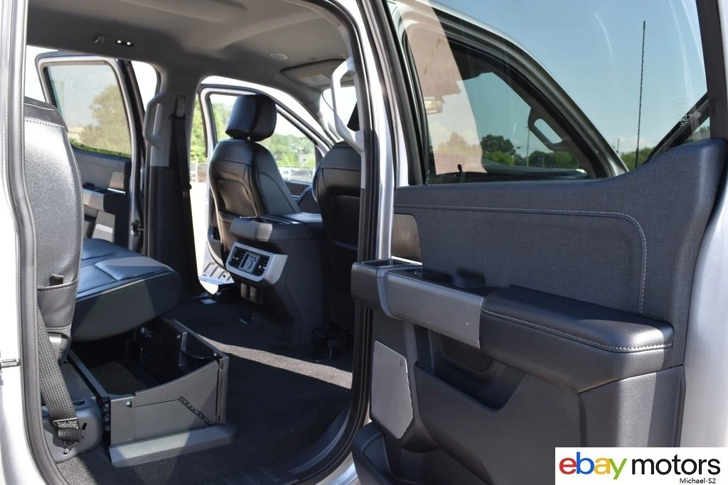 2024 Ford Super Duty 5th Gen - Image 17 of 21