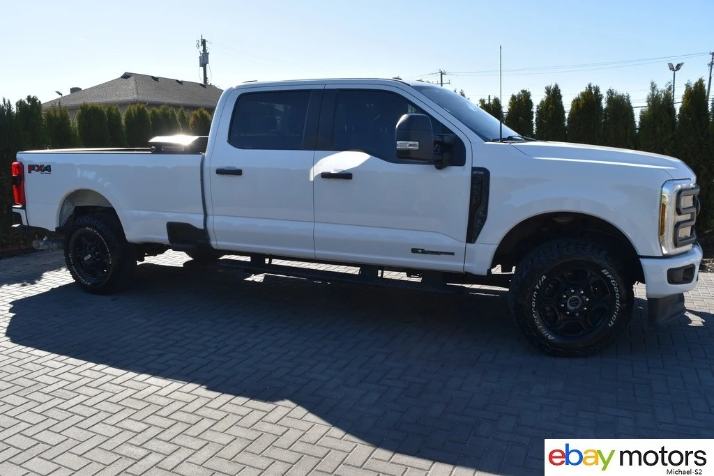 2024 Ford Super Duty 5th Gen - Image 4 of 21