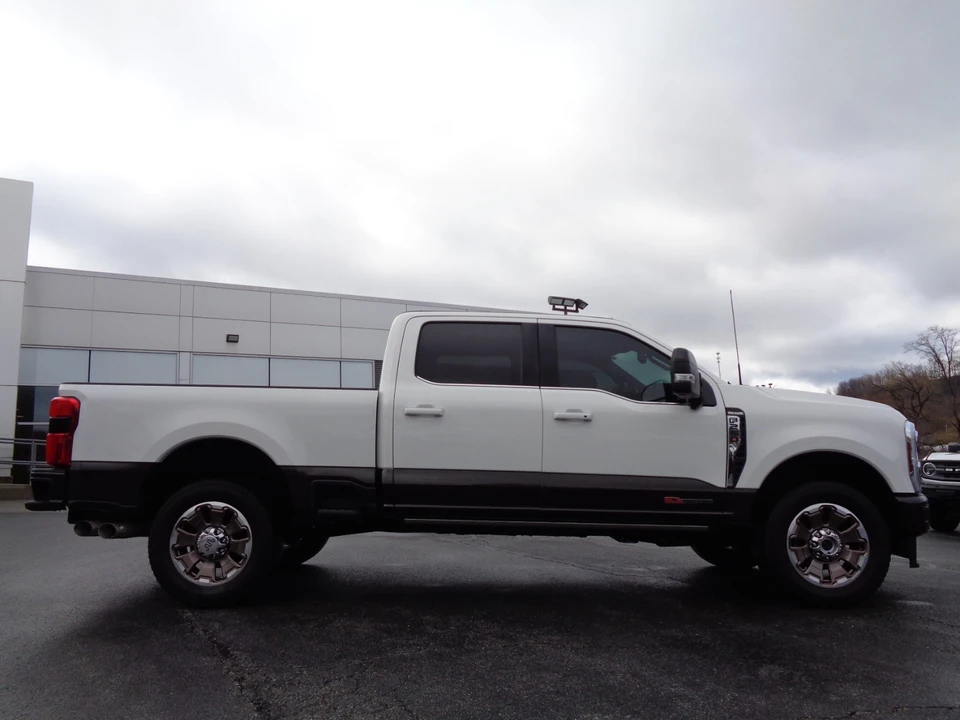 2024 Ford Super Duty 5th Gen - Image 3 of 21