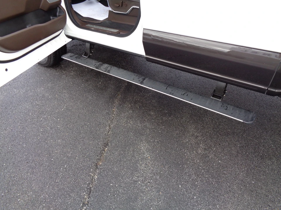 2024 Ford Super Duty 5th Gen - Image 12 of 21