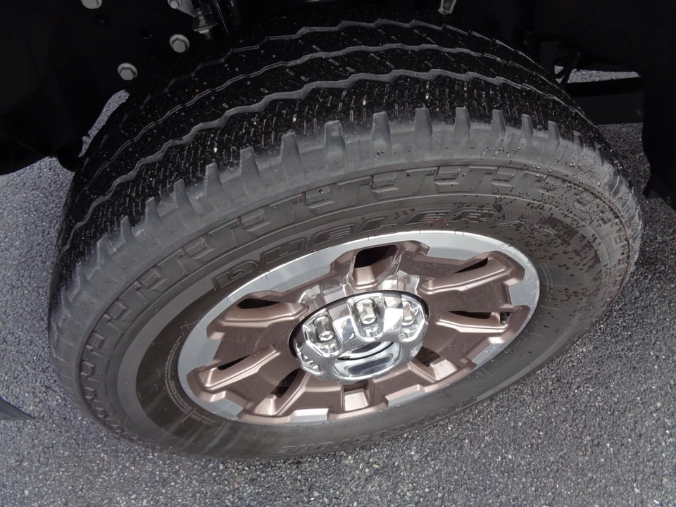2024 Ford Super Duty 5th Gen - Image 10 of 21