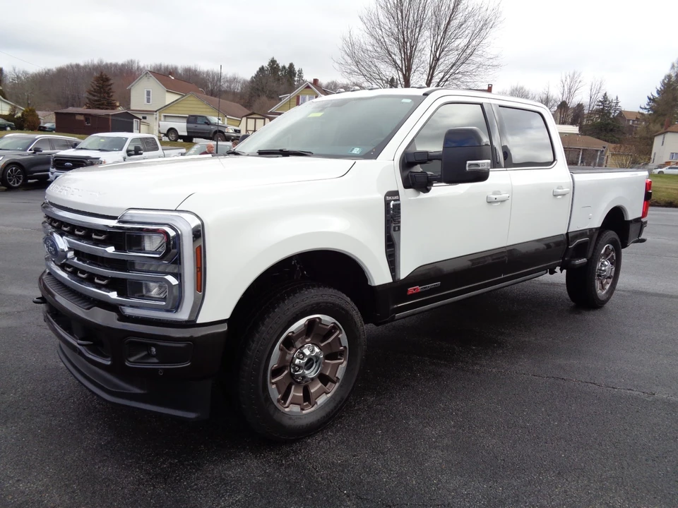 2024 Ford Super Duty 5th Gen - Image 8 of 21