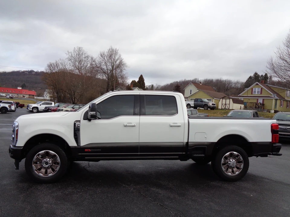 2024 Ford Super Duty 5th Gen - Image 7 of 21