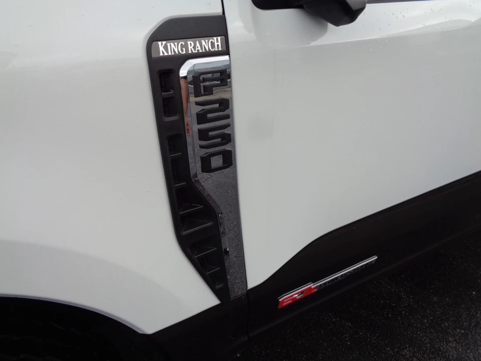 2024 Ford Super Duty 5th Gen - Image 11 of 21
