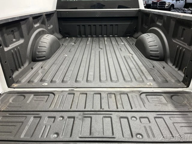 2024 Ford Super Duty 5th Gen - Image 9 of 21