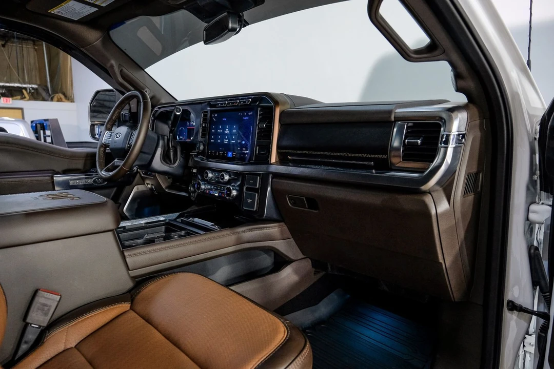 2024 Ford Super Duty 5th Gen - Image 19 of 21