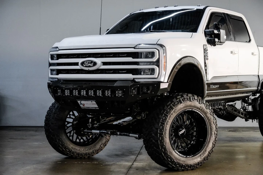2024 Ford Super Duty 5th Gen - Image 8 of 12