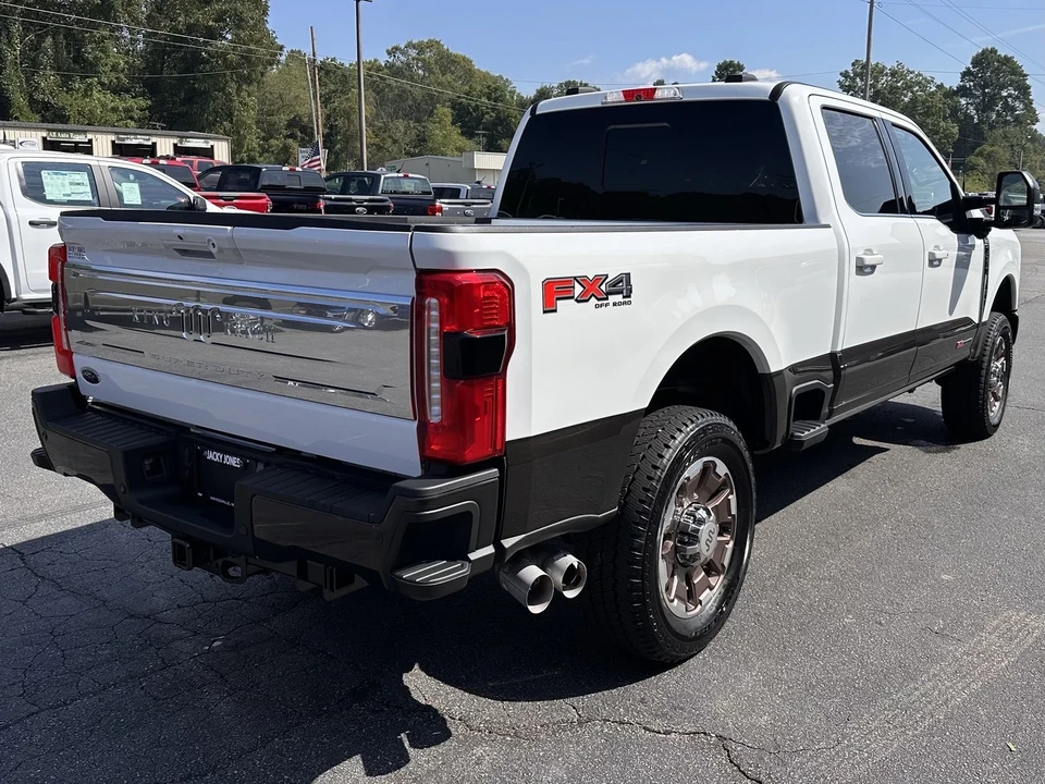 2024 Ford Super Duty 5th Gen - Image 6 of 21