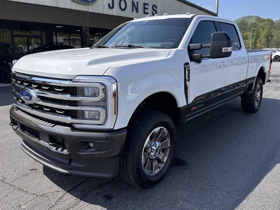 2024 Ford Super Duty 5th Gen - Image 2 of 21
