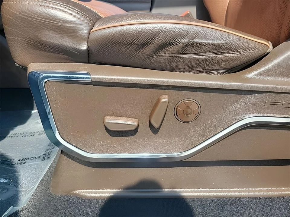 2024 Ford Super Duty 5th Gen - Image 10 of 12