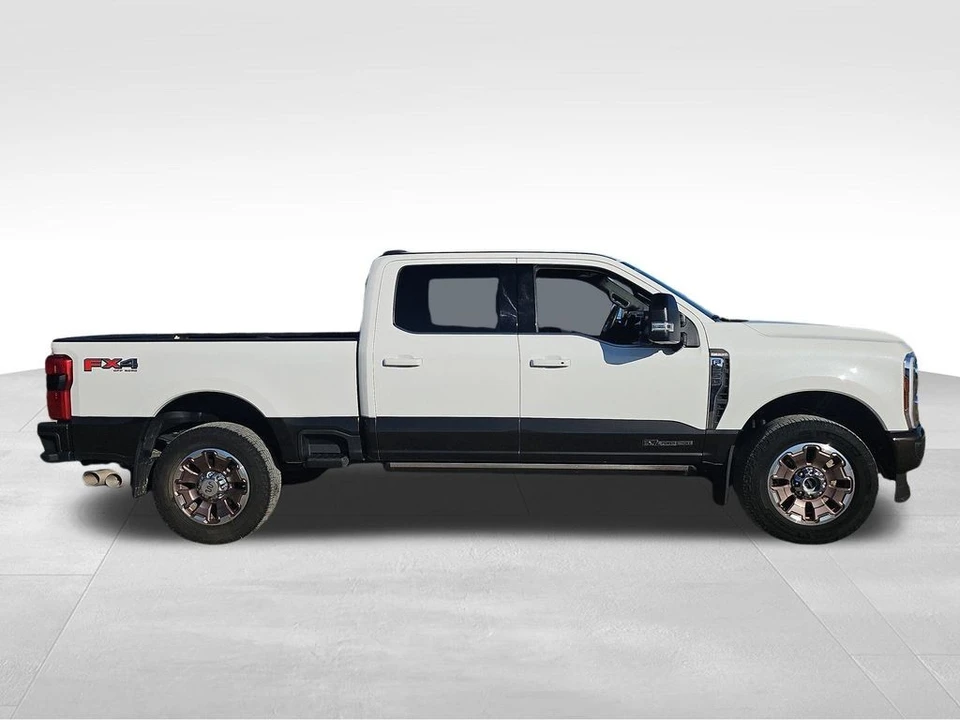 2024 Ford Super Duty 5th Gen - Image 12 of 21