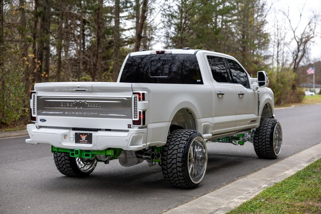 2024 Ford Super Duty 4th Gen - Image 9 of 21