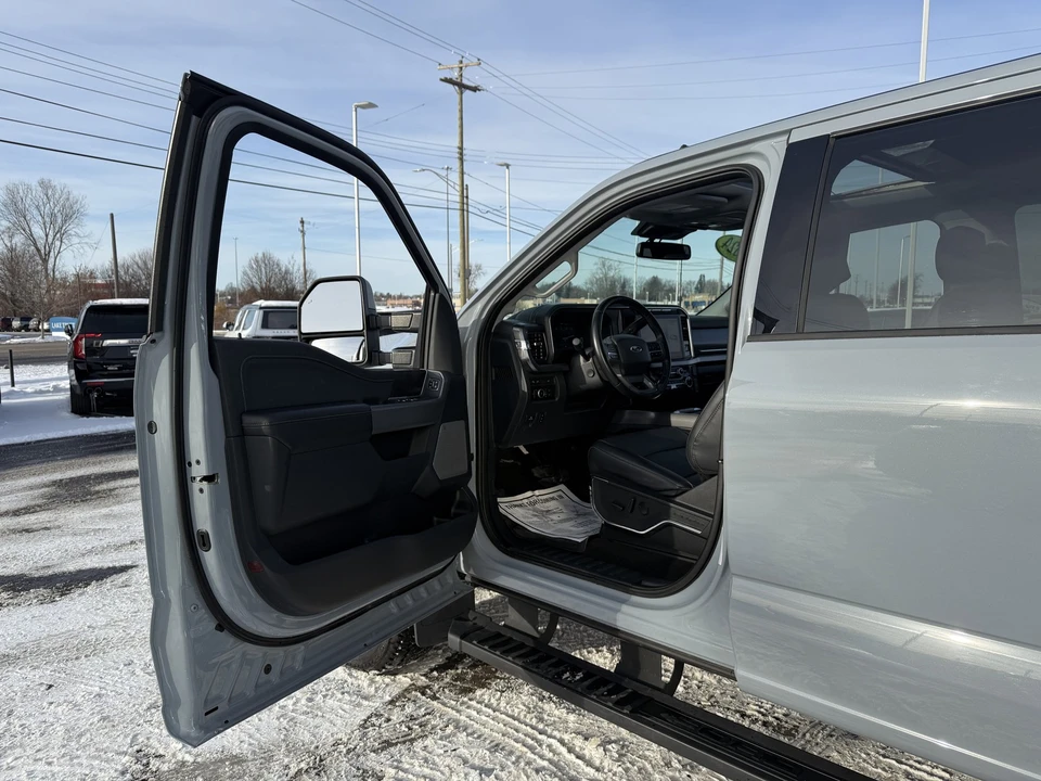 2024 Ford Super Duty 5th Gen - Image 13 of 21