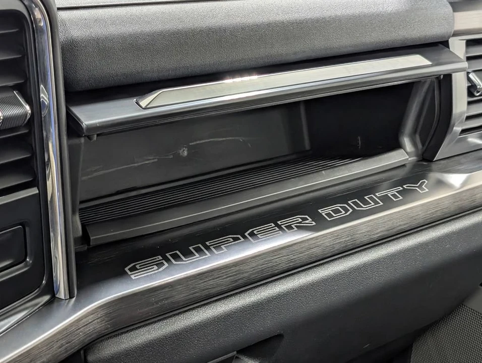 2024 Ford Super Duty 5th Gen - Image 12 of 31