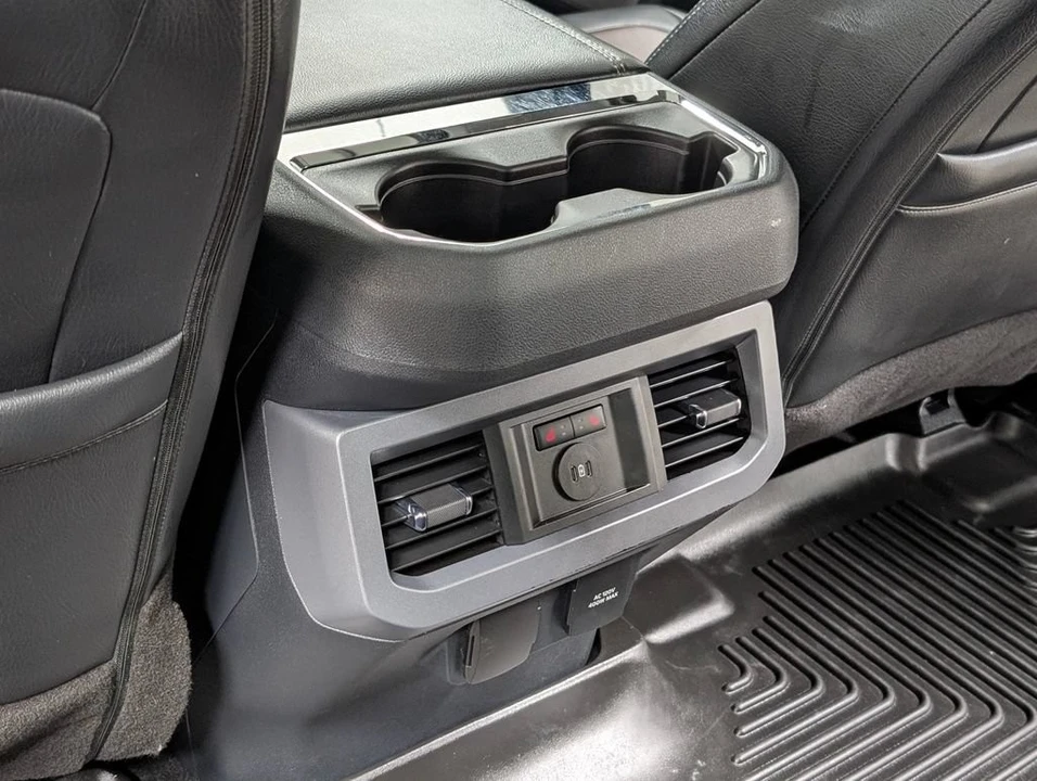 2024 Ford Super Duty 5th Gen - Image 21 of 31