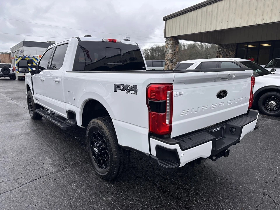 2024 Ford Super Duty 5th Gen - Image 8 of 12