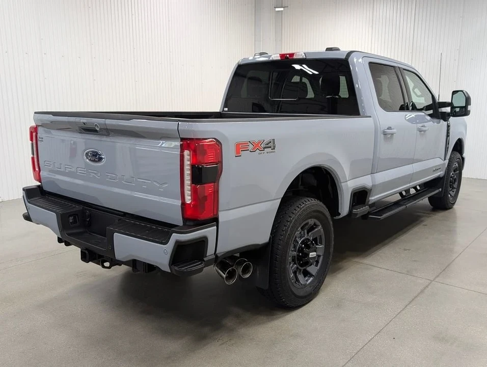 2024 Ford Super Duty 5th Gen - Image 7 of 11