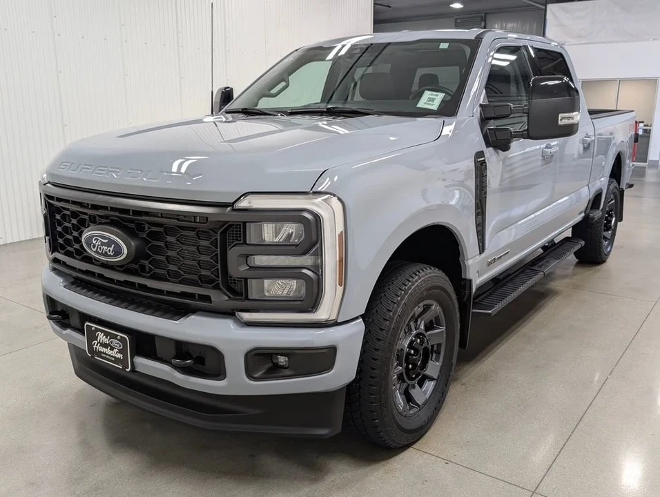 2024 Ford Super Duty 5th Gen - Image 5 of 11