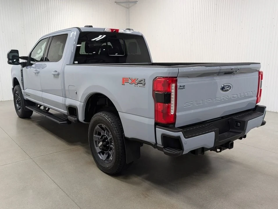 2024 Ford Super Duty 5th Gen - Image 9 of 11