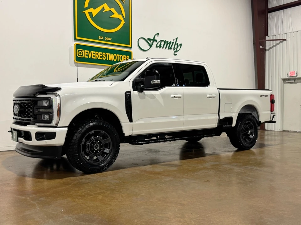 2024 Ford Super Duty 4th Gen - Image 4 of 12