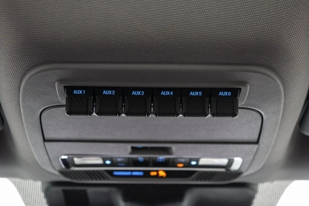 2024 Ford Super Duty 5th Gen - Image 18 of 21