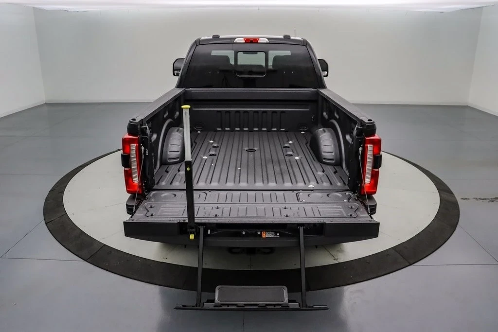 2024 Ford Super Duty 5th Gen - Image 7 of 21