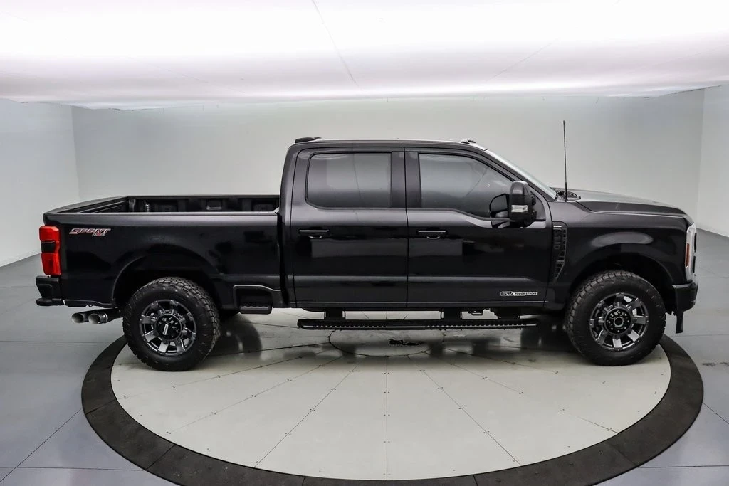 2024 Ford Super Duty 5th Gen - Image 4 of 21