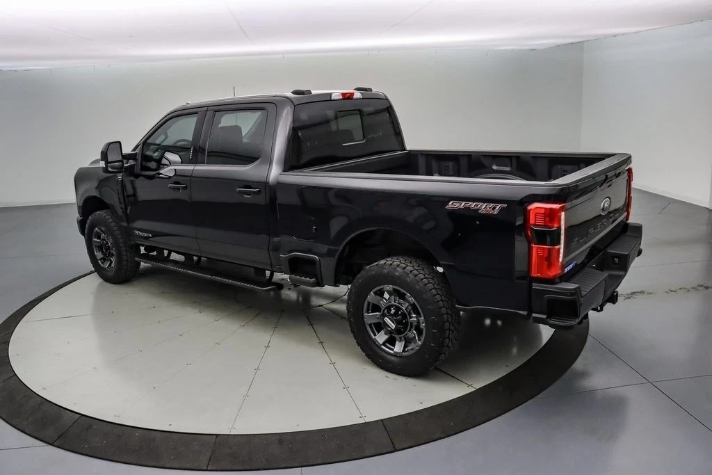 2024 Ford Super Duty 5th Gen - Image 8 of 21