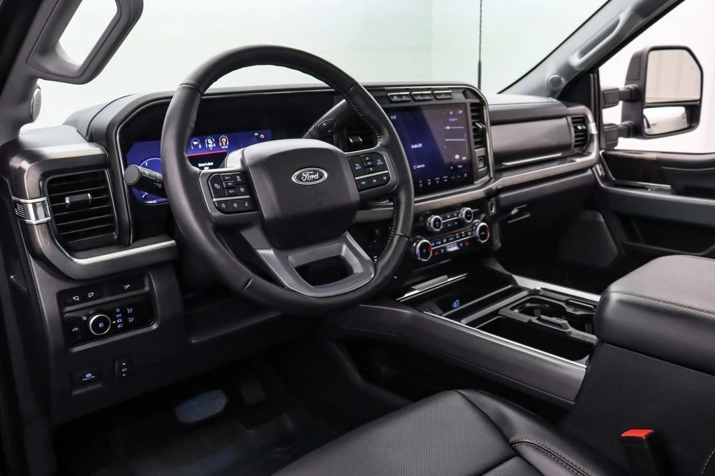2024 Ford Super Duty 5th Gen - Image 14 of 21