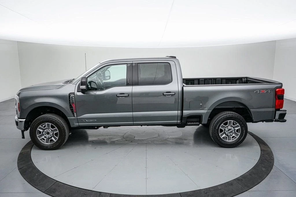 2024 Ford Super Duty 5th Gen - Image 9 of 21