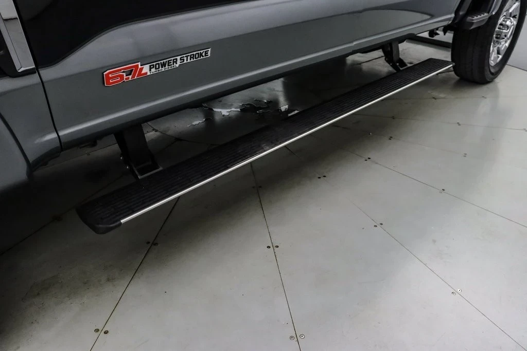 2024 Ford Super Duty 5th Gen - Image 13 of 21