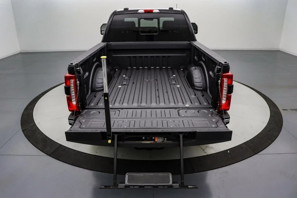 2024 Ford Super Duty 5th Gen - Image 7 of 21
