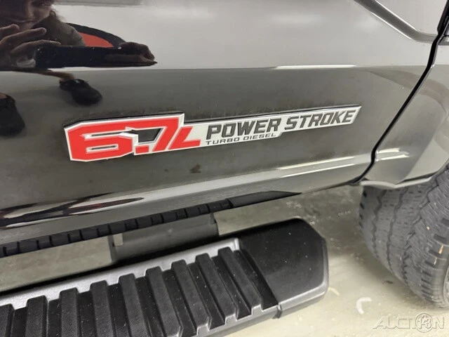 2024 Ford Super Duty 5th Gen - Image 5 of 12