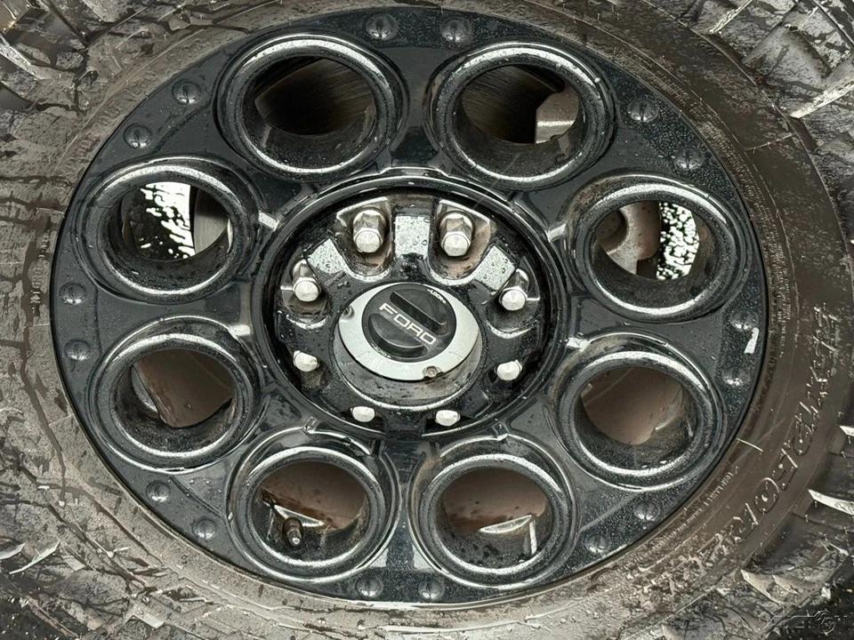 2024 Ford Super Duty 5th Gen - Image 9 of 12