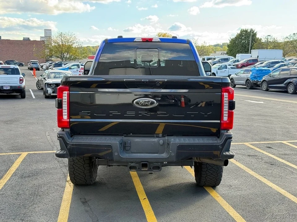 2024 Ford Super Duty 5th Gen - Image 4 of 21