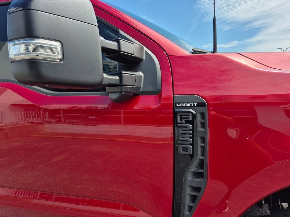 2024 Ford Super Duty 5th Gen - Image 8 of 12