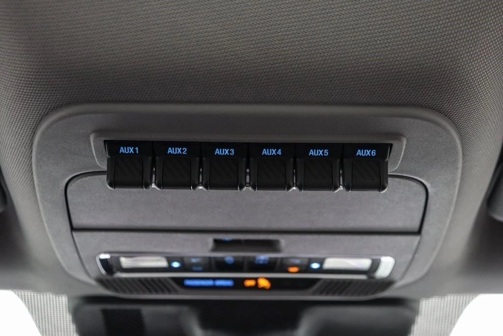 2024 Ford Super Duty 5th Gen - Image 18 of 21