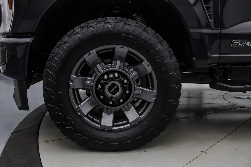2024 Ford Super Duty 5th Gen - Image 12 of 21