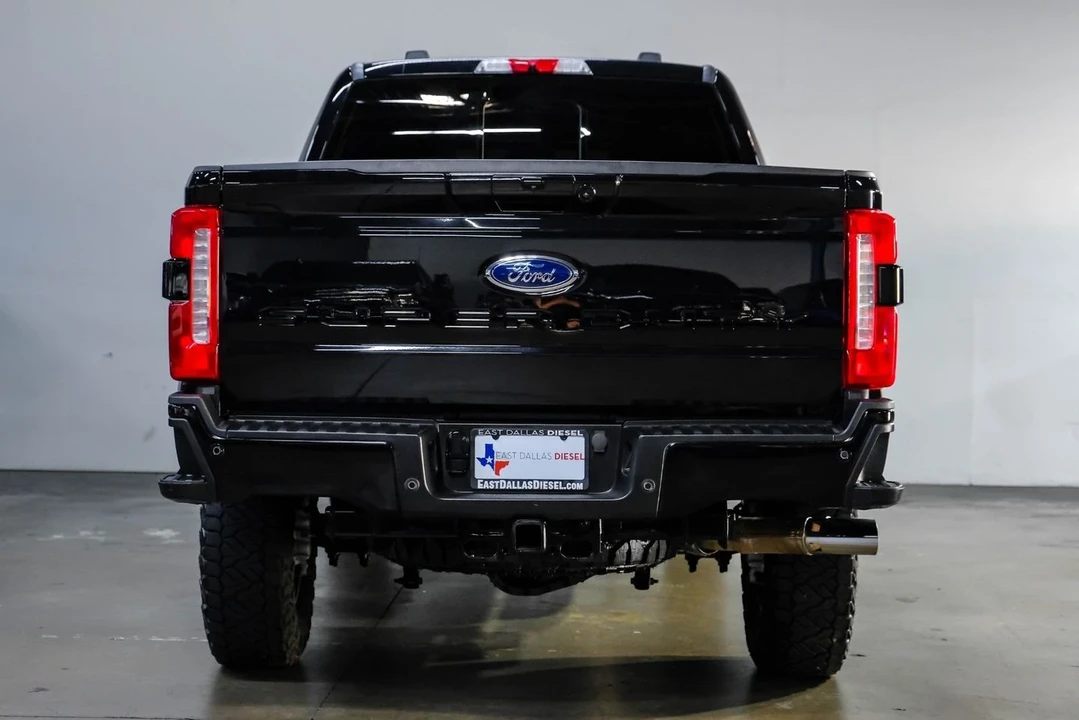 2024 Ford Super Duty 5th Gen - Image 15 of 21