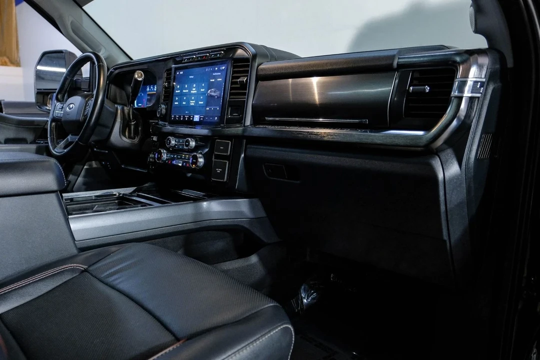 2024 Ford Super Duty 5th Gen - Image 20 of 21