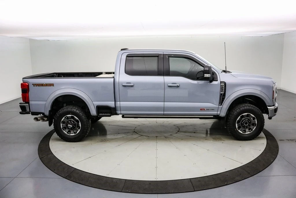2024 Ford Super Duty 5th Gen - Image 4 of 21