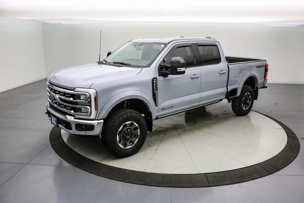 2024 Ford Super Duty 5th Gen - Image 13 of 21
