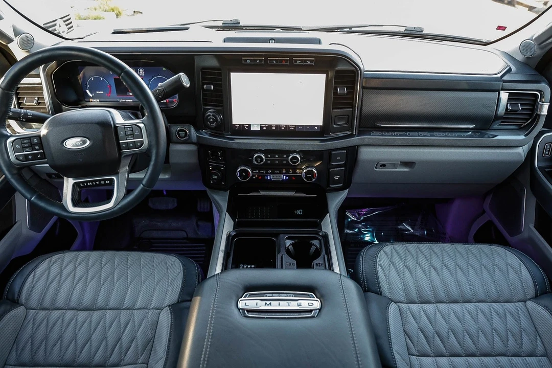 2024 Ford Super Duty 5th Gen - Image 10 of 12