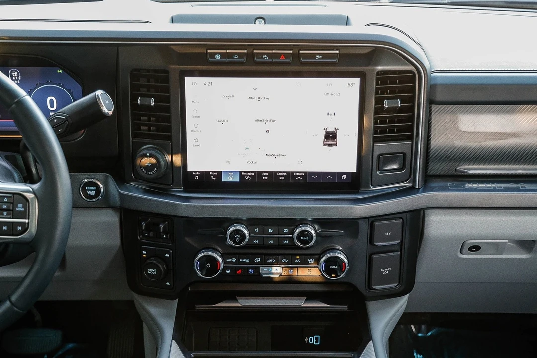 2024 Ford Super Duty 5th Gen - Image 11 of 12