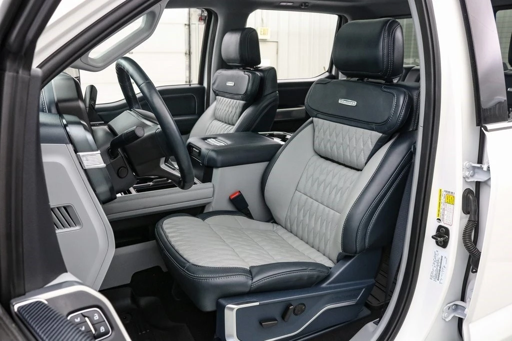 2024 Ford Super Duty 5th Gen - Image 14 of 21