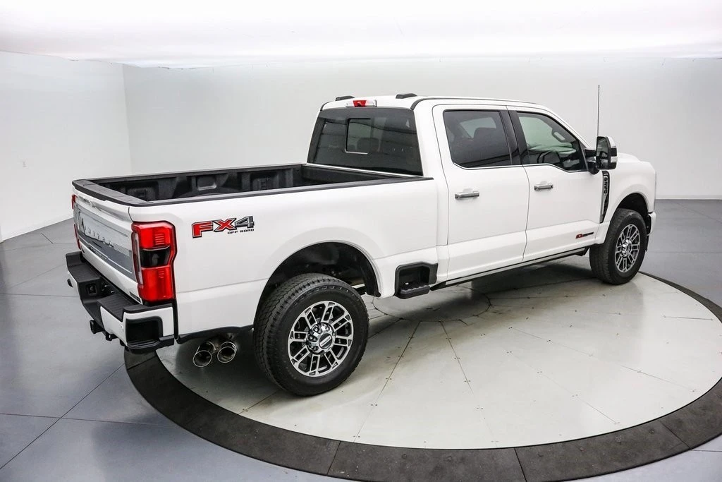 2024 Ford Super Duty 5th Gen - Image 5 of 21