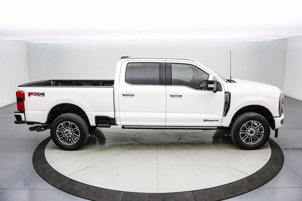 2024 Ford Super Duty 5th Gen - Image 4 of 21