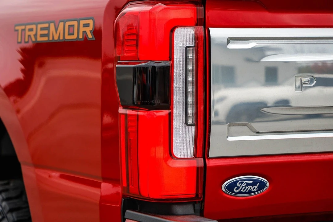 2024 Ford Super Duty 5th Gen - Image 8 of 12