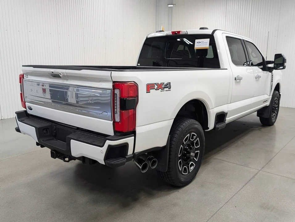 2024 Ford Super Duty 5th Gen - Image 7 of 11